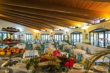 Отель Club Valtur Itaca-Nausicaa