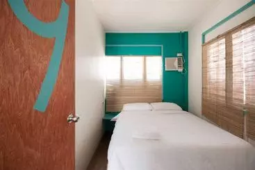 Отель Mnl Boutique Hostel