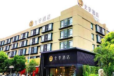Ji Hotel Shanghai Gucun Park Julian Road