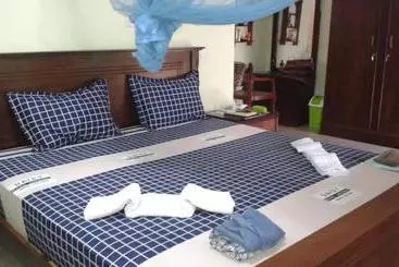 בית מלון כפרי Priate Room At Anjayu Villa