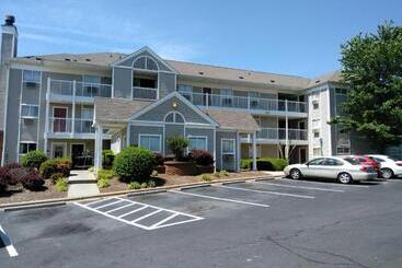 هتل Intown Suites Extended Stay Matthews Nc   East Independence