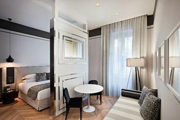 호텔 Corso 281 Luxury Suites