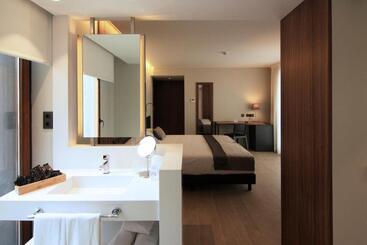 ホテル Raval De La Mar