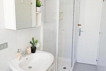 پانسیون Levante Blu