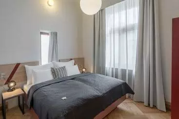 Art House Apartments By Adrez Living