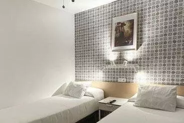 Beatriz Charming Hostal