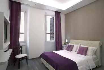 Nocleg ze śniadaniem Spagna Boutique Suites
