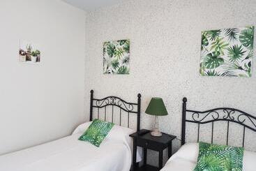 Hostel Pension Amarantos