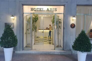 בית מלון כפרי Ares Athens