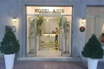 בית מלון כפרי Ares Athens