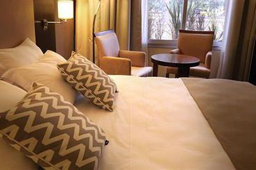 Hotel Howard Johnson Plaza Resort