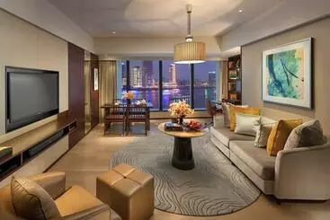 Otel Mandarin Oriental Pudong, Shanghai