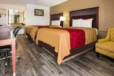 酒店 Econo Lodge Inn & Suites