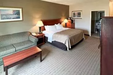 酒店 Quality Inn & Suites Grants   I 40