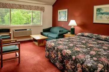 渡假胜地 Snowy Owl Inn