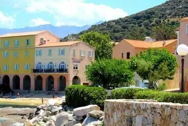 Hotel De La Plage Santa Vittoria