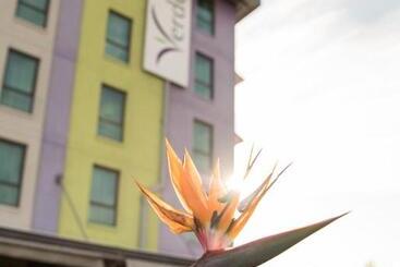 בית מלון כפרי Verde Cape Town Airport