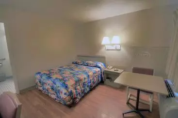 מוטל Rodeway Inn