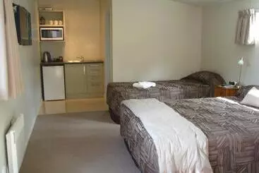 فندق 10 Cottages