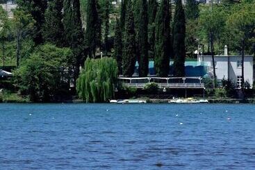 هتل Del Lago Piediluco Active & Spa