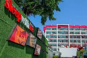 Sleep With Me Hotel Design Hotel @ Patong