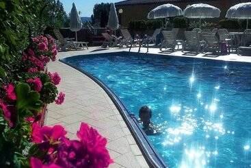 בית מלון כפרי Viole Country