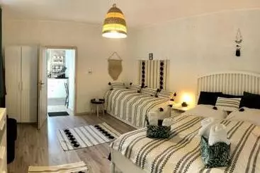 Pension Ladislaus Schnaps Haus Falusi Vendégház