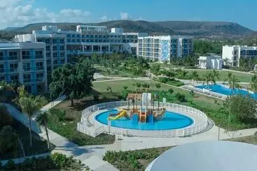 Hotelli Gran Muthu Almirante Beach