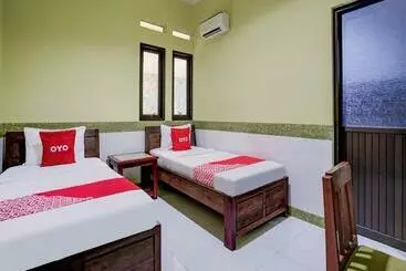 Hotel Oyo 90951 Anugerah Syariah Homestay