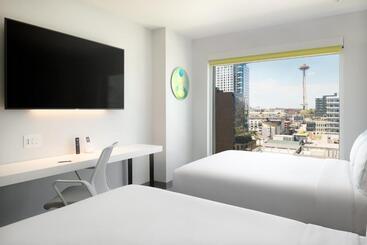 Astra Hotel, Seattle, A Tribute Portfolio Hotel By Marriott No Resort Fees