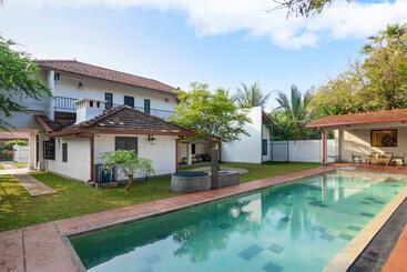 Szálloda Jetwing Mahesa Bhawan