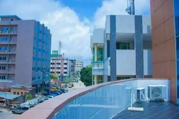 هتل Mosaly Residence Caboma