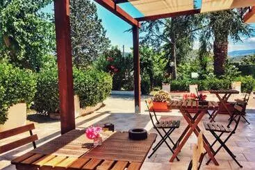 Bed and Breakfast Villa Corocael