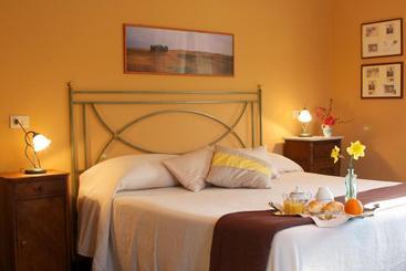 ベッドアンドブレックファースト B B Camere Andrei