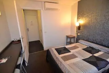 Brit Hotel Cahors Le Valentré