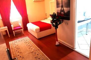 هتل Business Park