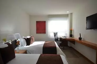 Hotel Mision Express Monterrey Aeropuerto La Fe