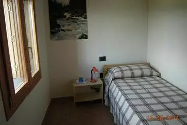 Aamiaismajoitus (B&B) Castello San Romano