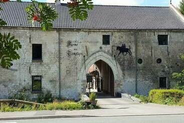 ベッドアンドブレックファースト La Ferme Des Templiers