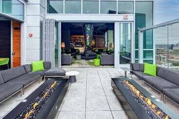 فندق Hilton Garden Inn Chicago Mccormick Place