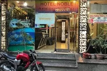 هتل Noble International