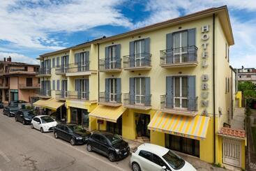 בית מלון כפרי Bruna