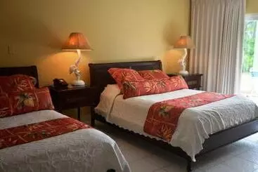 هتل The Palms At Pelican Cove