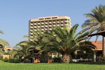 Jiyeh Marina Resort Hotel & Chalets