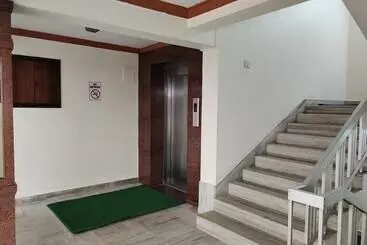 Hotel Alakapuri