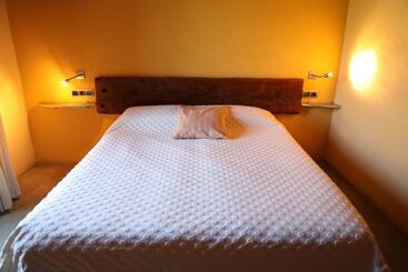 فندق Rural Font Del Genil