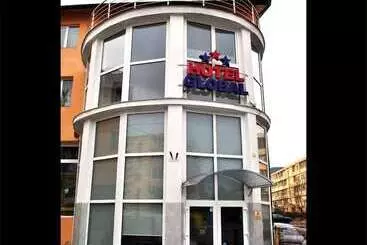 בית מלון כפרי Global