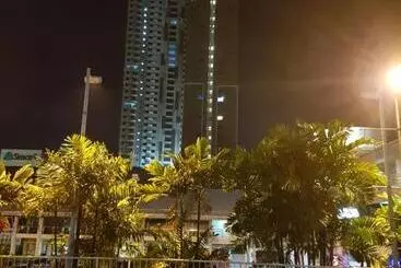 Aparthotel Horizon 101 Cebu By Kc Condo