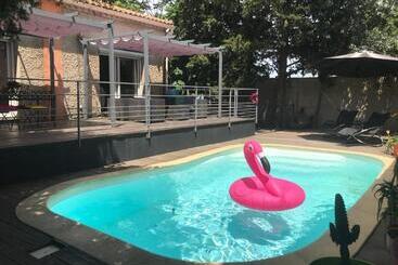 Pensione Allegria Nîmes