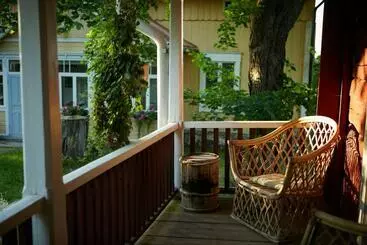 ホテル Taattisten Tila   Taattinen Farm And Cottages